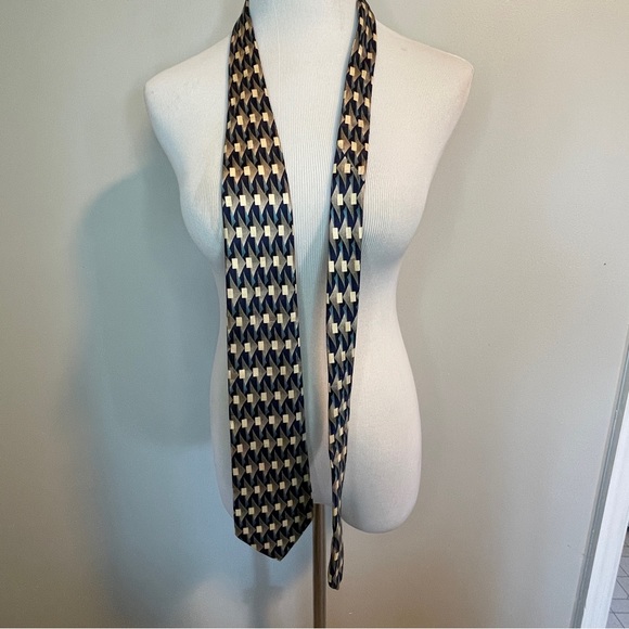 Von Furstenburg Mens Silk Tie Made in Italy - Picture 2 of 4